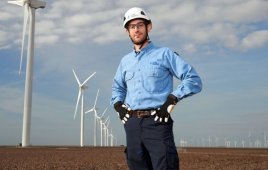 Wind Los Vientos Employee
